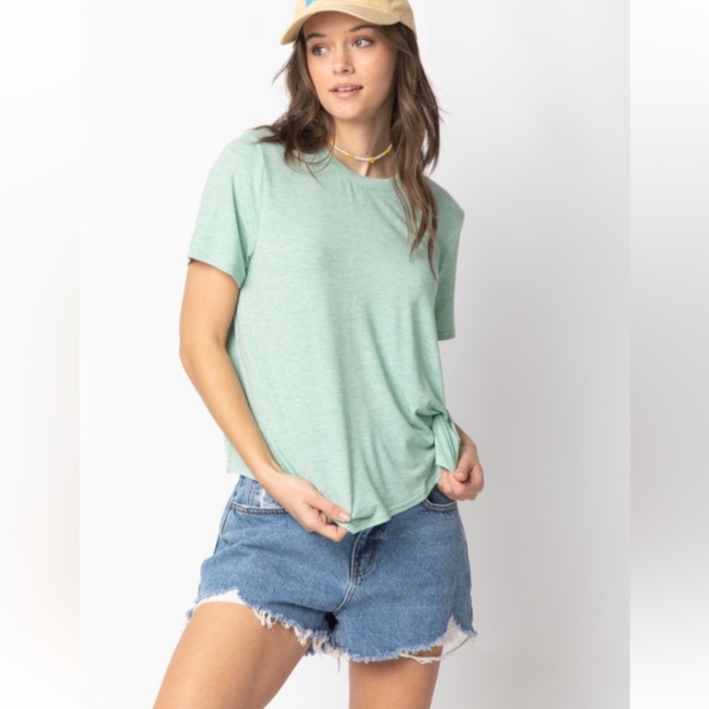 Women's Light Green Short Sleeve Tee